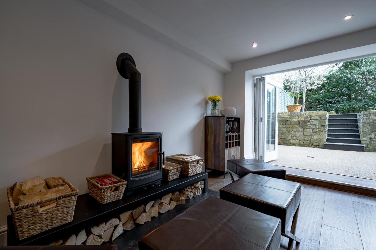 Luxurious Grand 6 Bedroom Home In Bath - Perfect For Groups & Sleeps 12! المظهر الخارجي الصورة